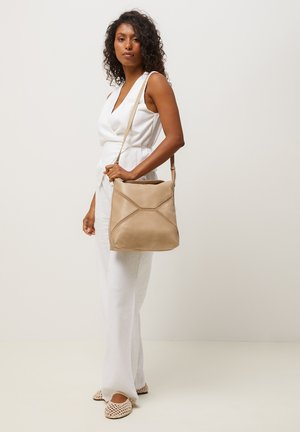 MISAKO, PELI  - Håndtasker - beige