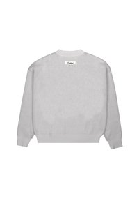 Pull en tricot gris clair vu de dos avec des poignets, un ourlet, un col côtelés et une petite étiquette blanche près de l'encolure.