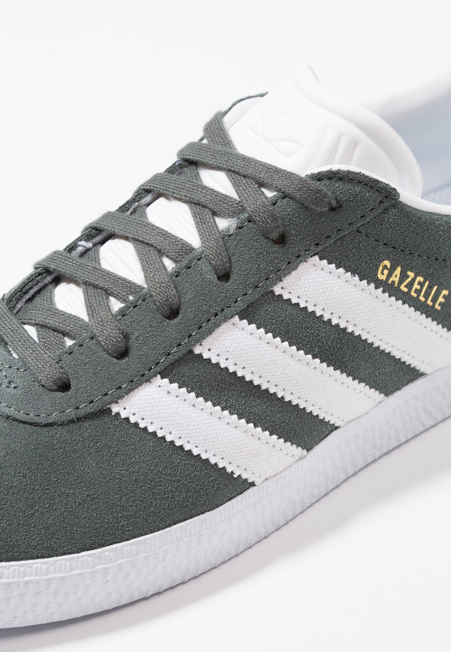 gazelle legend ivy