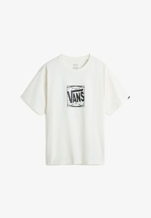 Camiseta de algodón blanca con un logotipo negro de Vans dentro de un gráfico cuadrado. Mangas cortas, cuello redondo. Textura suave, diseño casual.