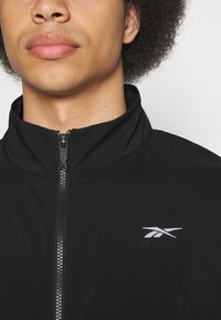 Reebok RUNNING - Veste de running - black