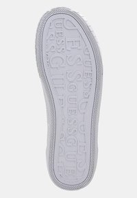 Guess NORTIN 4G-LOGO - Baskets basses - beige