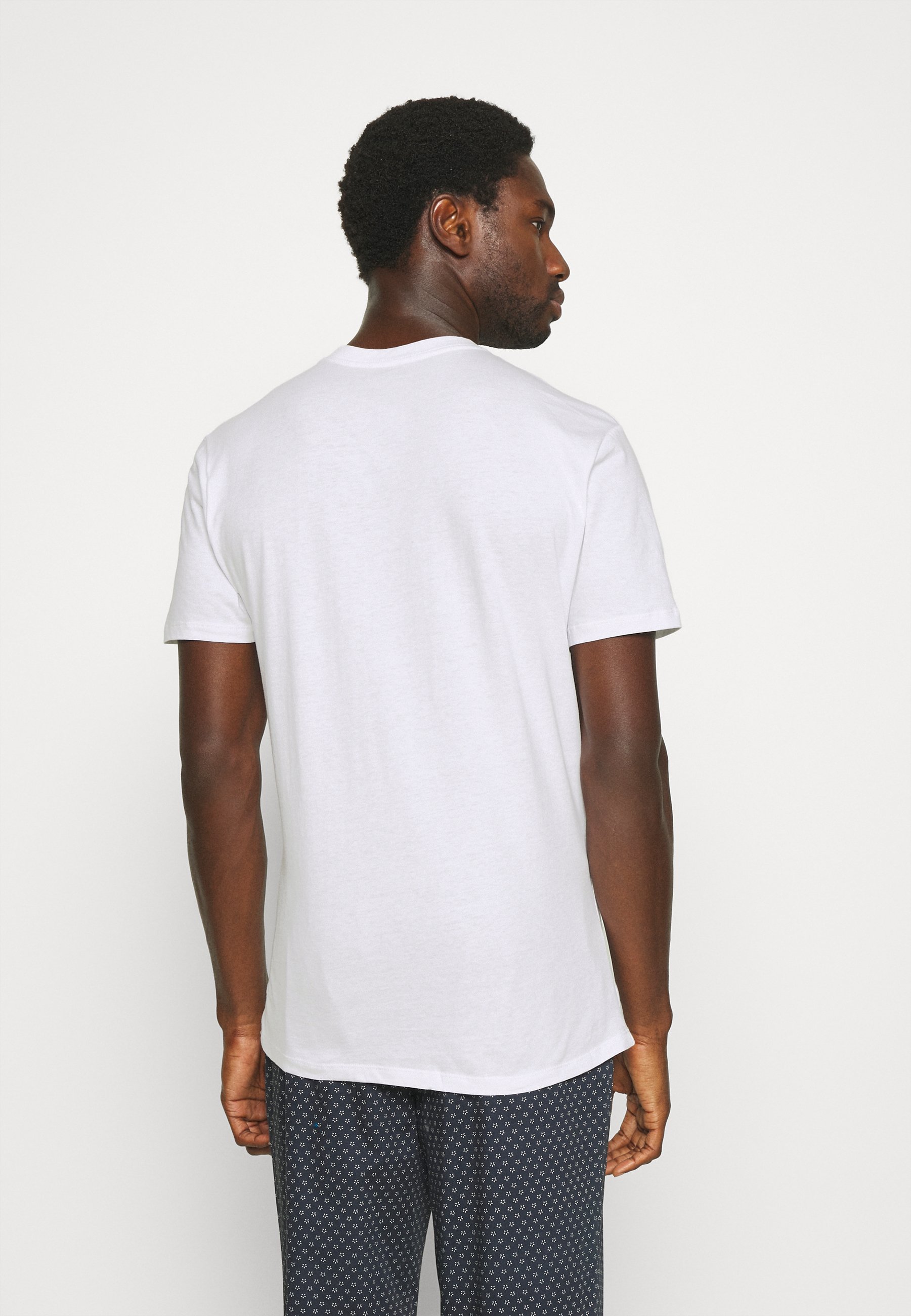 michael kors 3 pack v neck
