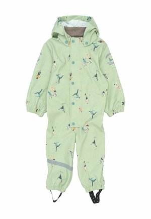 Zielony kombinezon dla dzieci z wesołym wzorem przedstawiającym dzieci grające w piłkę nożną. Zawiera elastyczne mankiety, kaptur oraz elementy odblaskowe.