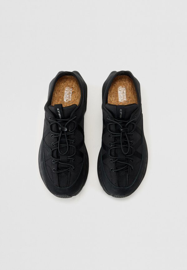 APAJA - Walking sandals2