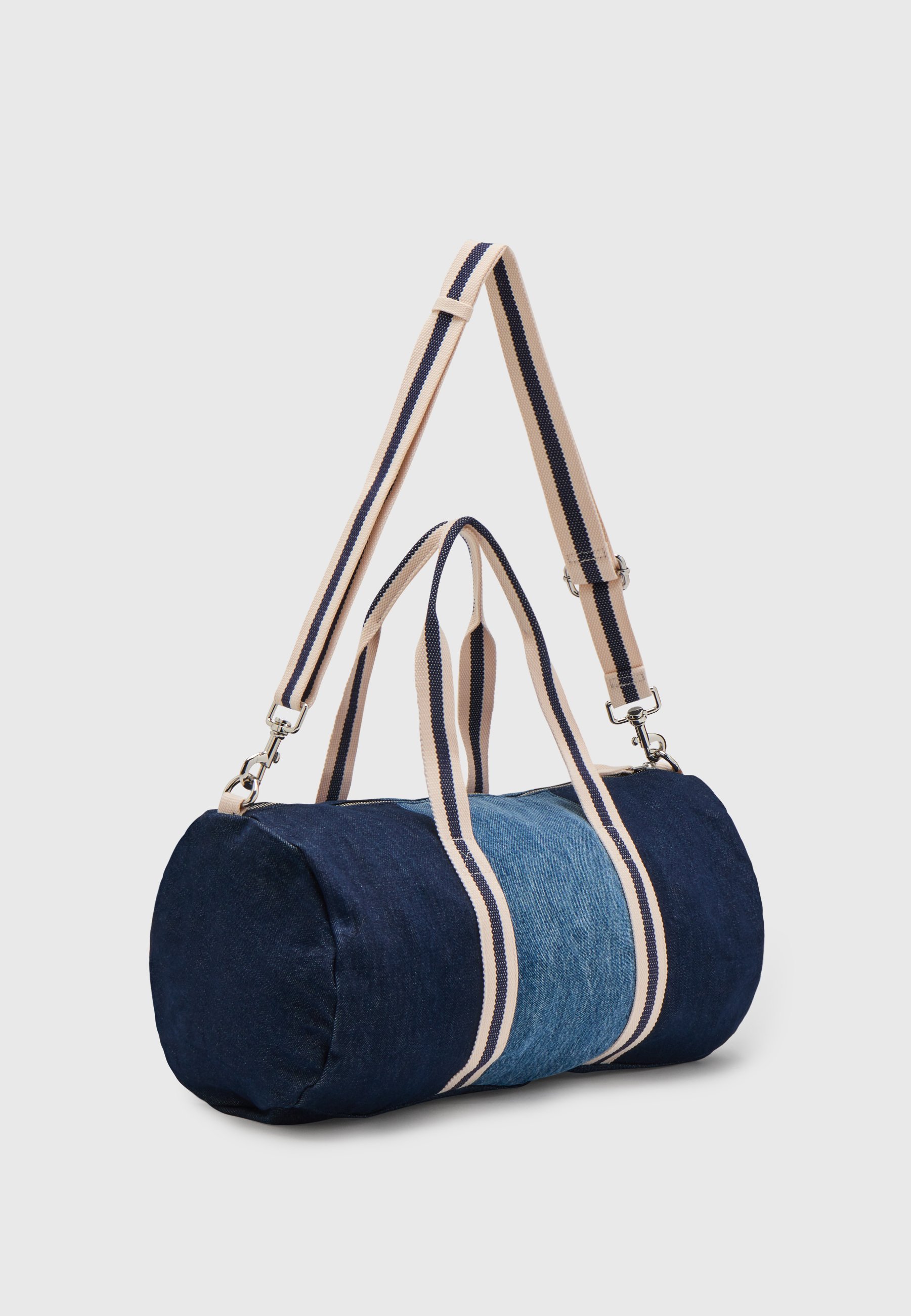 levis duffle bags