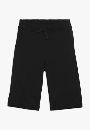 Zwarte shorts van gemiddelde lengte met elastische tailleband en trekkoord, voorzien van zijzakken en een rechte zoom.