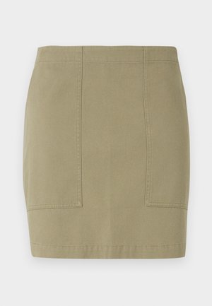 Spódnica do kolan w oliwkowym kolorze, wykonana z mieszanki bawełny, z bocznymi kieszeniami i starannym wykończeniem. Gładka faktura, dopasowany krój.