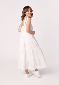 QUIOSQUE Robe longue - white