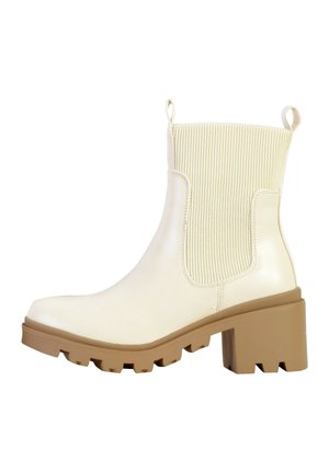 Platform ankle boots - beige