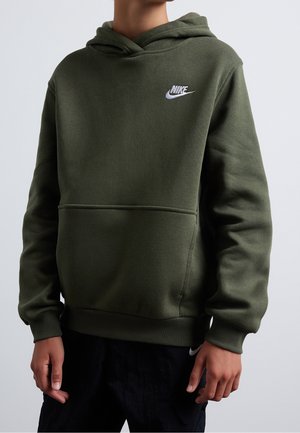 Oliivinvihreä collegehuppari pehmeästä kankaasta, jossa on etutasku ja kiristysnyörillä varustettu huppu. Rintakehässä valkoinen ikoninen Nike-logo.