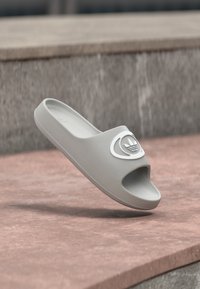 Valimata, grey two/footwear white