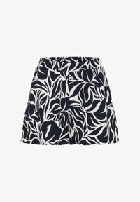 Unselected, midnight marine chalk leafs