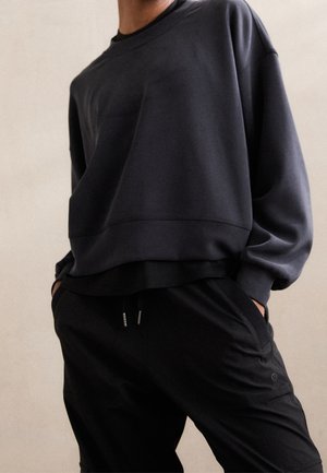 Sweatshirt - black
