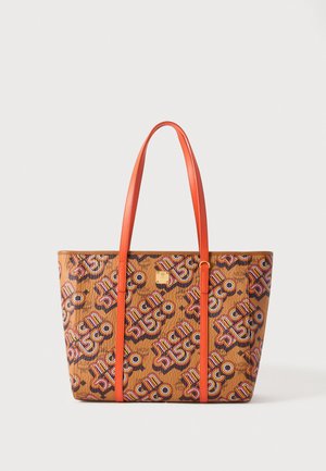 MCM, TONI VI - Чанта за пазаруване - cognac