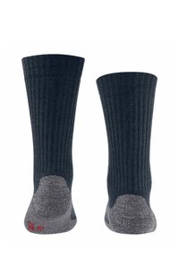 Dunkelblaue gerippte Crew-Socken mit grauer verstärkter Ferse und Spitze. Aus einem strukturierten Baumwollgemisch für Langlebigkeit gefertigt.