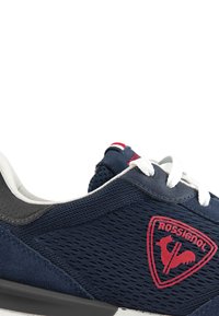 Thumbnail Image 5