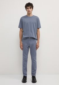 Calliope TINTA UNITA  - T-shirt basic - azzurro