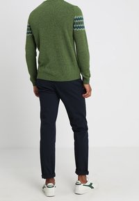 United Colors of Benetton Stickad tröja - olive