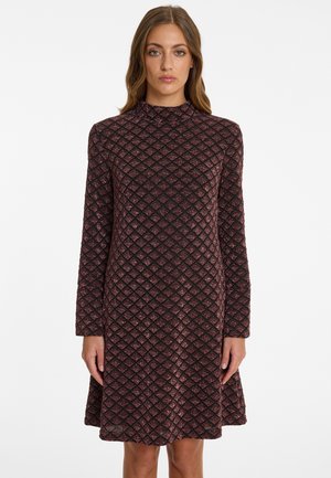 A-LINIEN ABLINO - Robe de jour - bordeaux