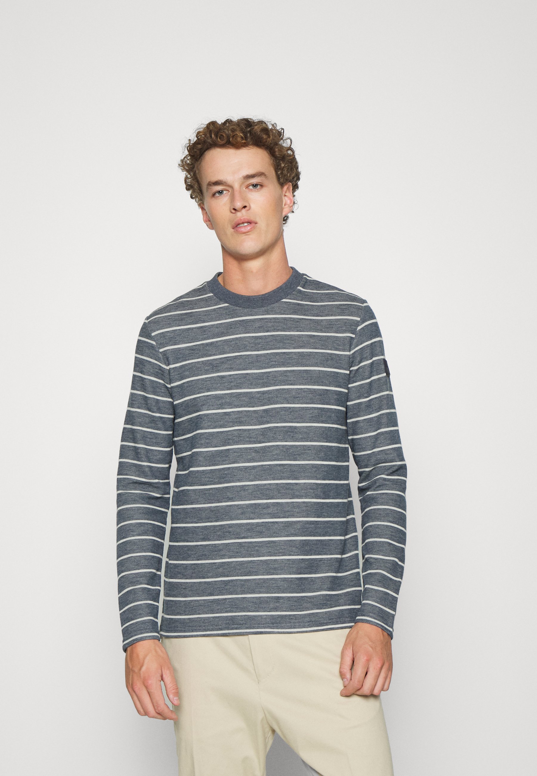 joop jeans sweatshirt