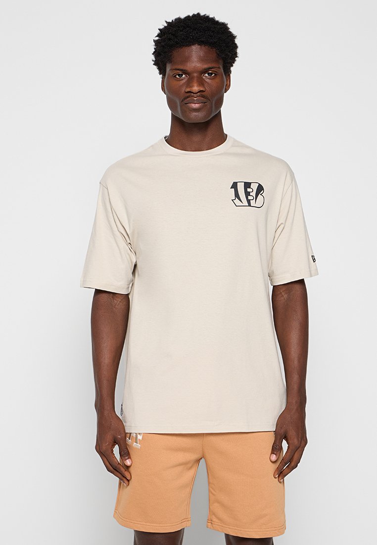 new era T-shirt print beige