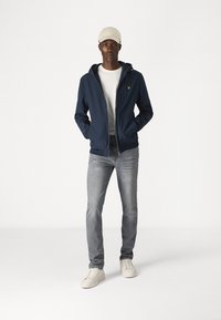 Lyle & Scott JACKET - Lengva striukė - dark navy