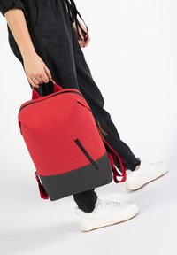 Aunts & Uncles HAMAMATSU - Rugzak - goji berry