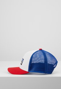 Patagonia TRUCKER HAT UNISEX - Boné - white/red/dark blue