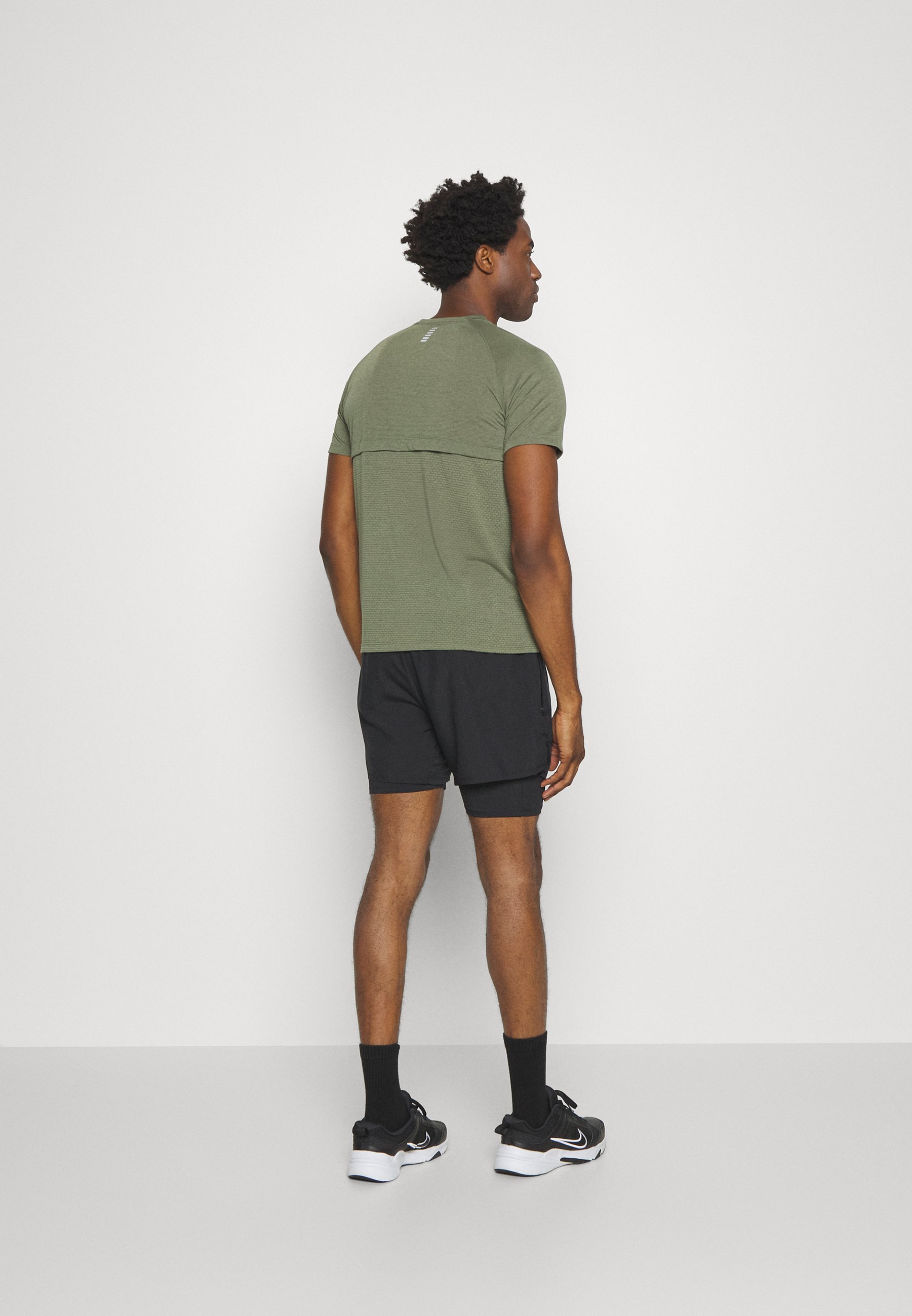 Usmc polo shirt under armour best sale