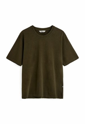 - T-shirt basic