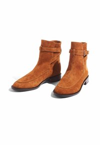 Scarosso KELLY - Botines bajos - chestnut suede