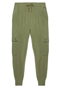 Olijfgroene cargobroek met elastische tailleband, trekkoord en omgeslagen enkels; beschikt over twee zijzakken met knoopaccenten.