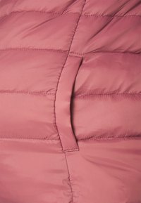 ONLY MATERNITY OLMTAHOE HOOD - Lengva striukė - rose brown