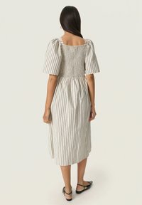 Soaked in Luxury ANVITTE MIDI CAMPAIGN - Day dress - beige with black stripe