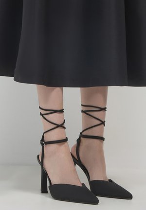 DÉCOLLETÉ - High heels - ultrablack