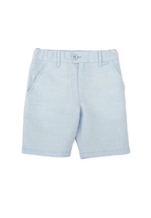 Pantalones cortos azul claro hechos de una tela suave y texturizada. Cuentan con una cintura elástica, bolsillos delanteros y un cierre con un solo botón.