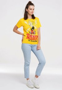 LOGOSHIRT T-SHIRT ASTERIX DER GALLIER - T-Shirt print - gelb