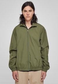 Urban Classics Bomber-jakk - olive