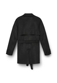 Cappotto lungo nero visto da dietro con una patta sulle spalle, cintura in vita e dettagli con fibbie sui polsini.