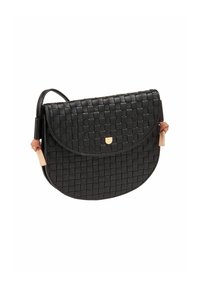 Borsa in pelle intrecciata nera con pattina arrotondata, caratterizzata da dettagli in tonalità neutre e una texture liscia. Include una tracolla per il trasporto.