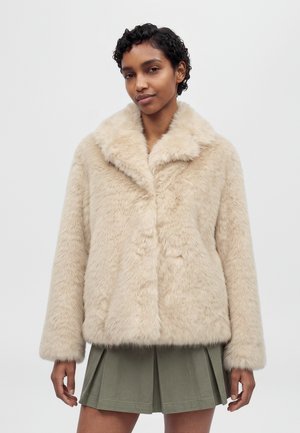 Weekend Max Mara, Зимно яке - powder