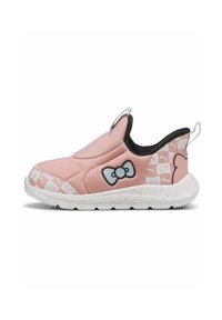 HELLO KITTY AND FRIENDS FUN RACER 2 SLIPTECH SNEAKERS - Loaferit/pistokkaat - pink fruit cool weather black
