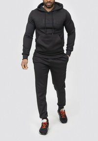 Non sélectionné, noir