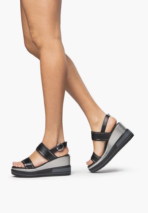 Platform sandals - nero