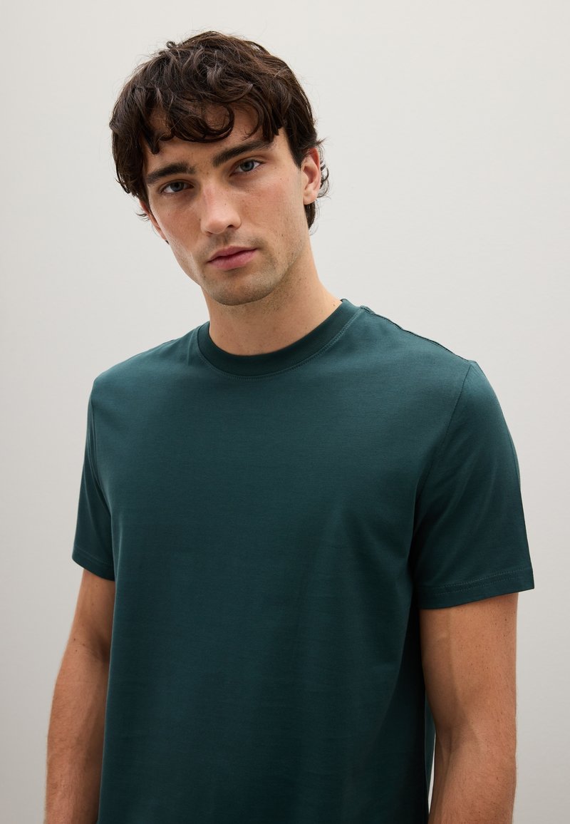 Black Premium by EMP Uomo Maglietta Basic Verde M