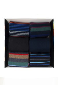 Set di sei paia di calzini in una scatola. Presenta vari colori e motivi, tra cui righe e colori solidi. Realizzati in tessuto morbido.