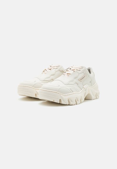 Rombaut BOCCACCIO II UNISEX - Sneakers low - white