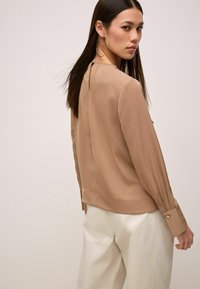 Next REGULAR FIT - Bluse - neutral