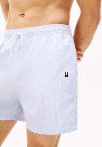 Thumbnail Image 6